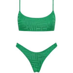 Green triangl set